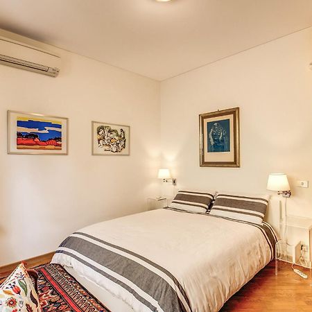 Terrazza Piccolomini: Elegant Apartment Stunning View Over Rome/St Peter'S Dome Exterior photo
