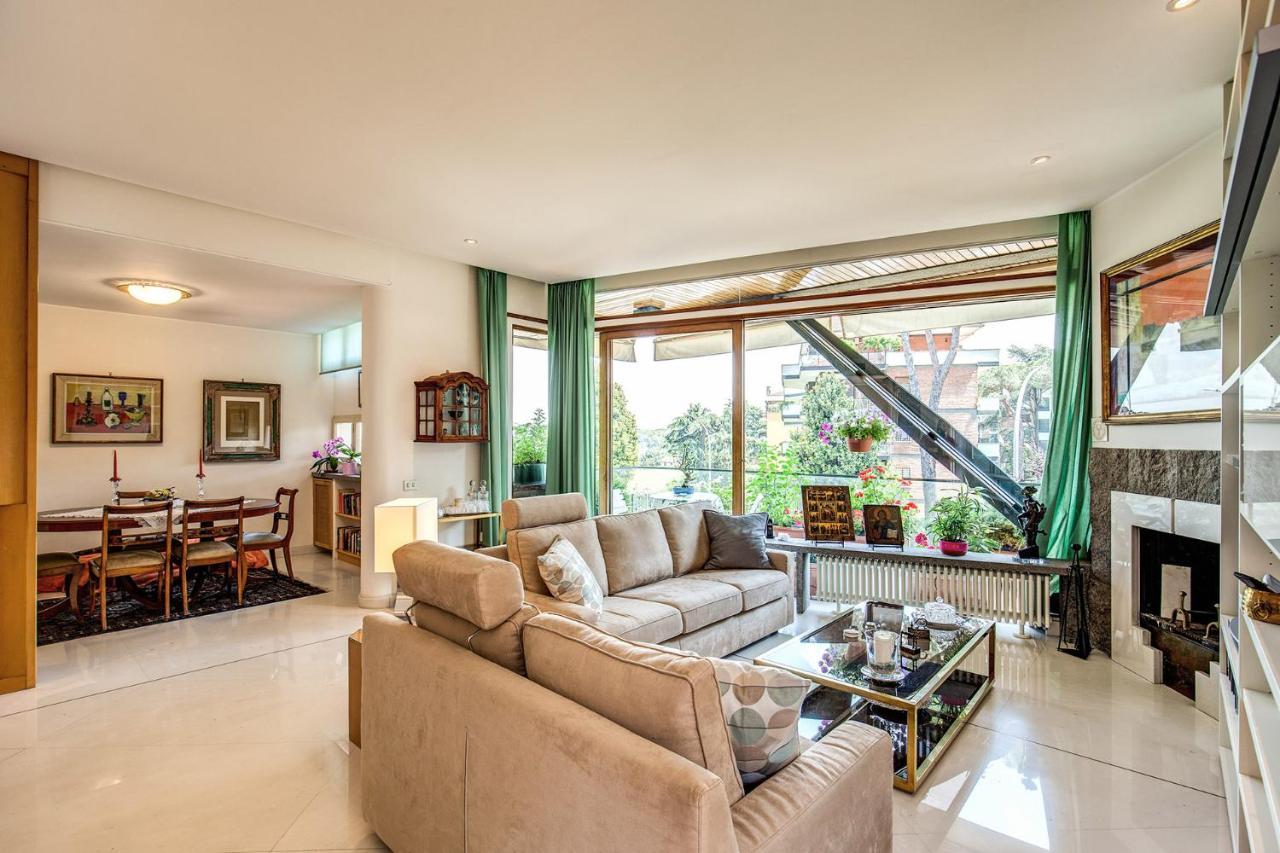 Terrazza Piccolomini: Elegant Apartment Stunning View Over Rome/St Peter'S Dome Exterior photo