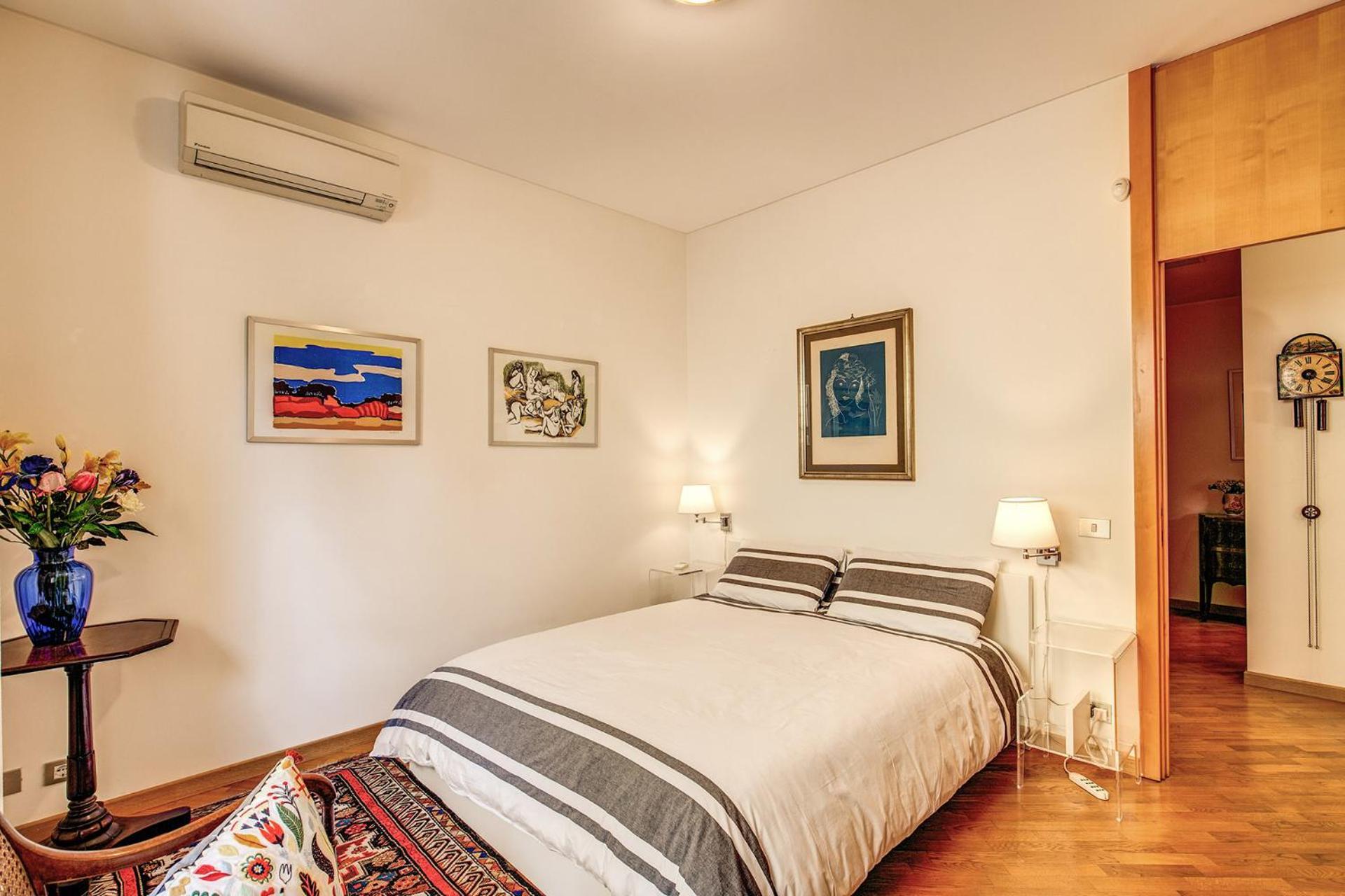 Terrazza Piccolomini: Elegant Apartment Stunning View Over Rome/St Peter'S Dome Exterior photo